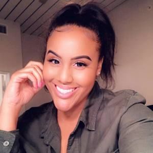 Meet your Posher, Jada